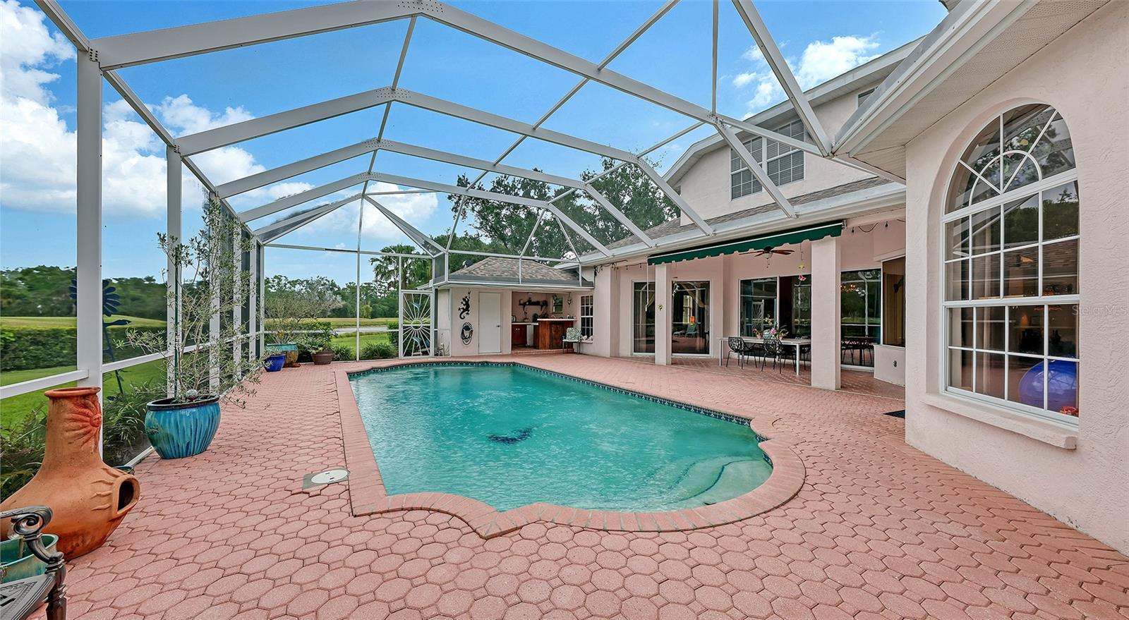 7025 N SERENOA DR, SARASOTA, FL, 34241