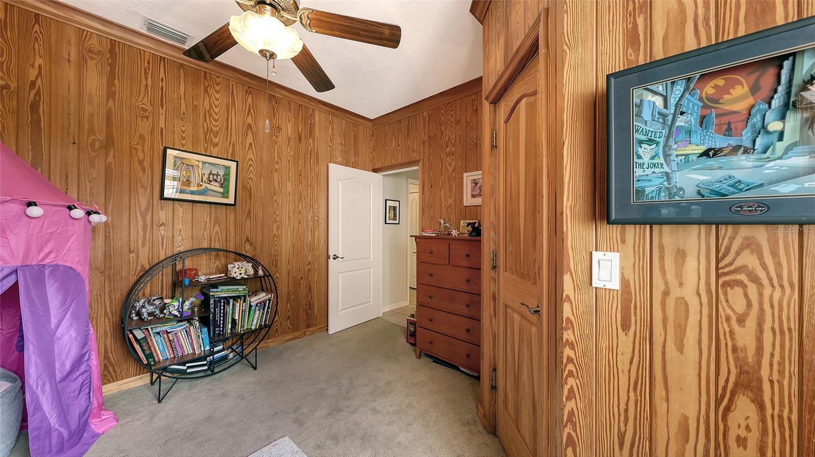 7025 N SERENOA DR, SARASOTA, FL, 34241