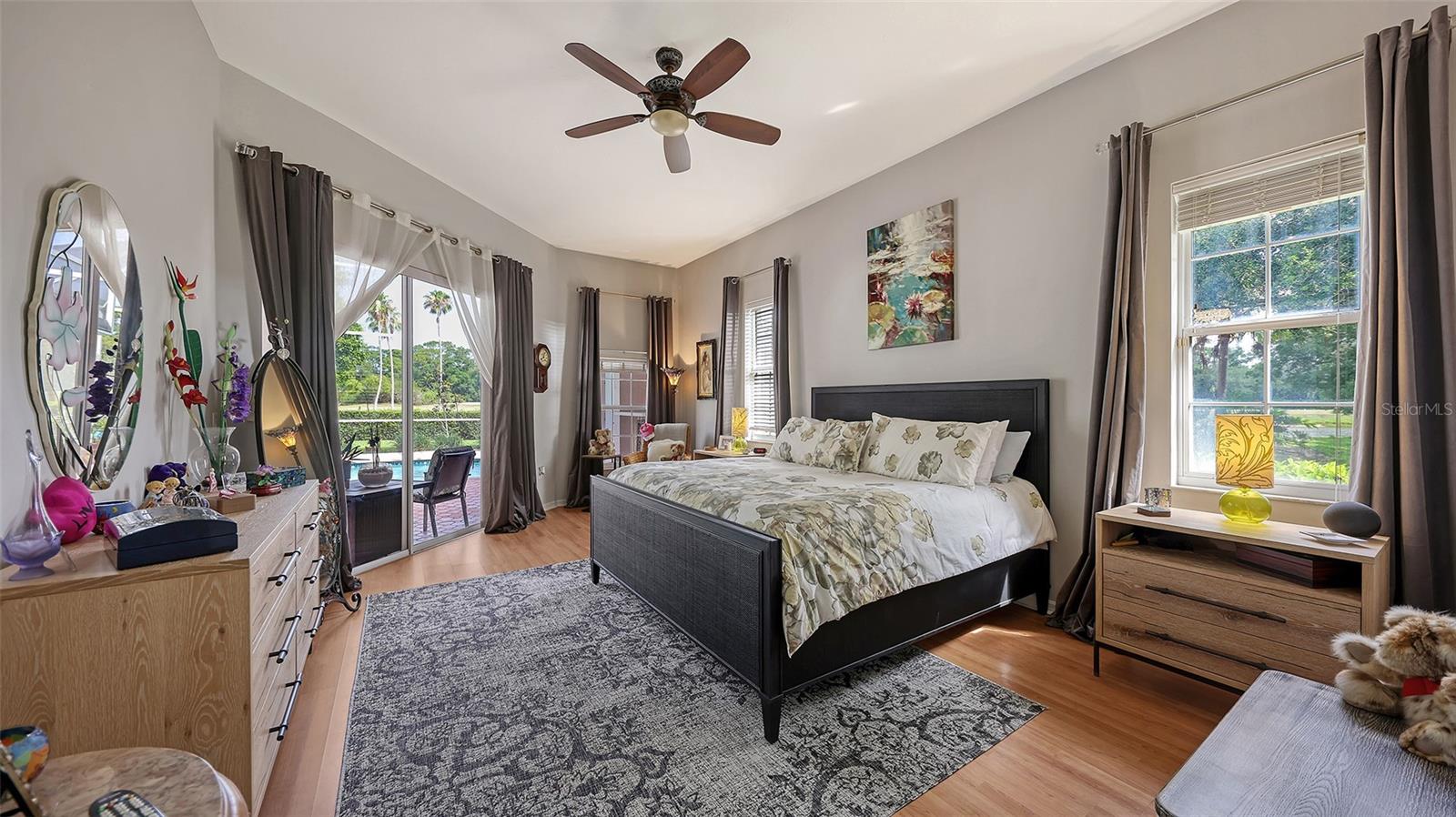 7025 N SERENOA DR, SARASOTA, FL, 34241