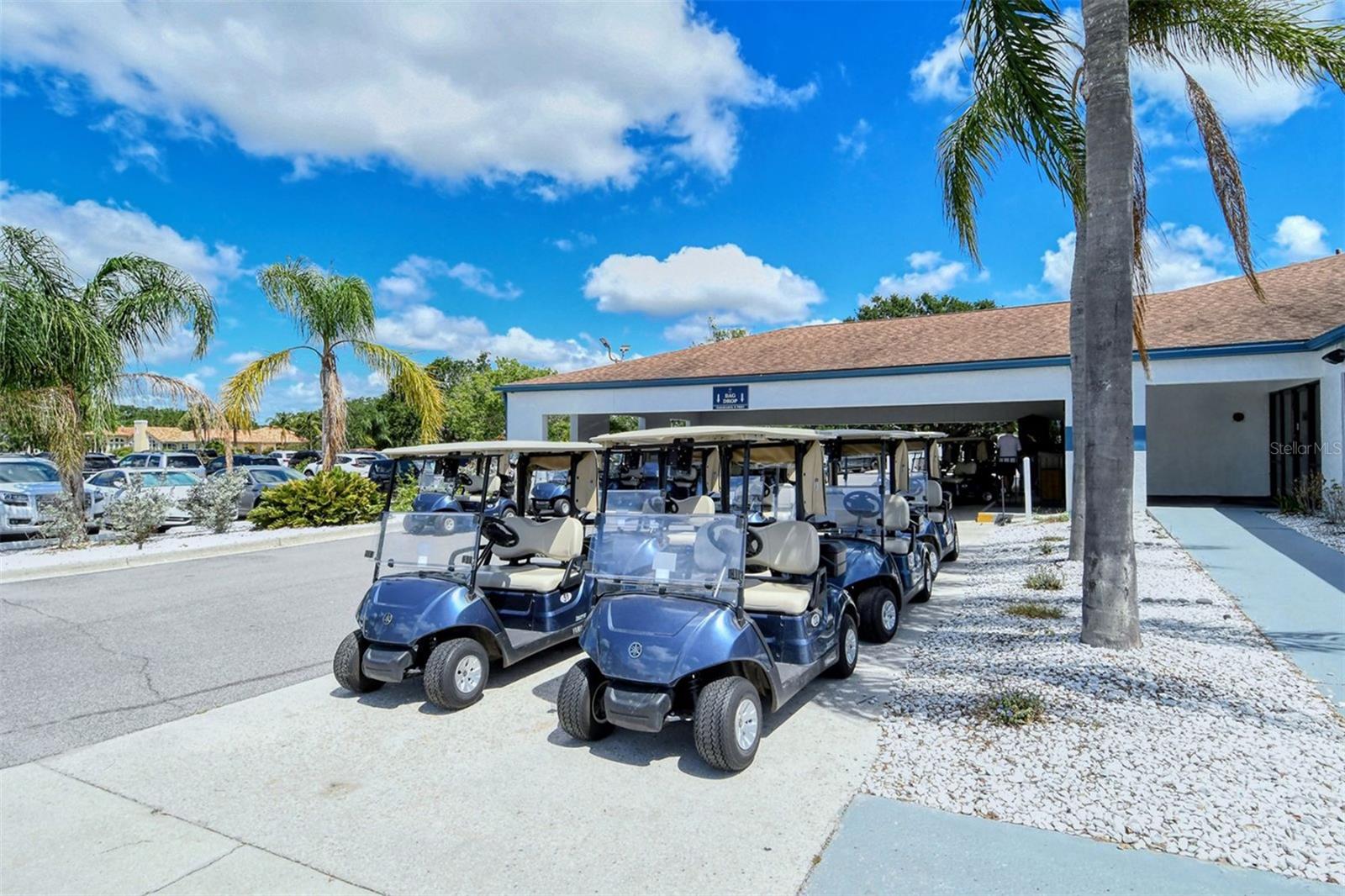 7025 N SERENOA DR, SARASOTA, FL, 34241