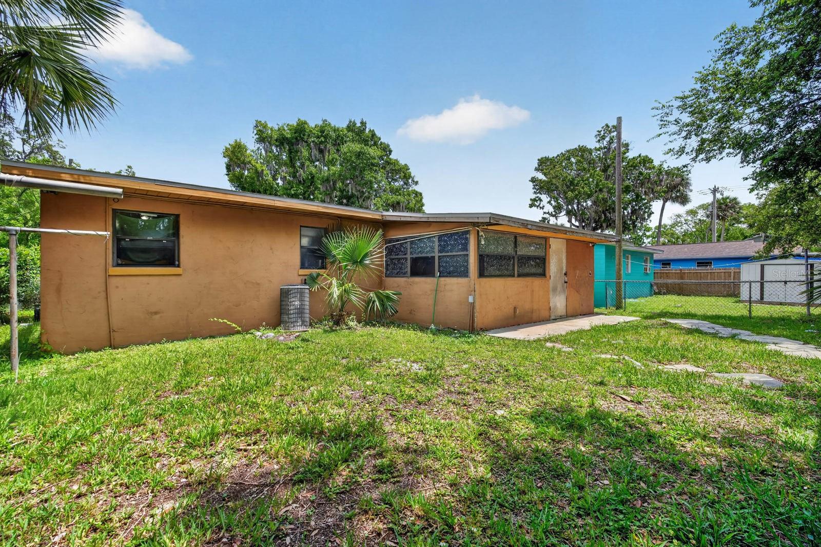 610 HOLMES AVE, DAYTONA BEACH, FL, 32114