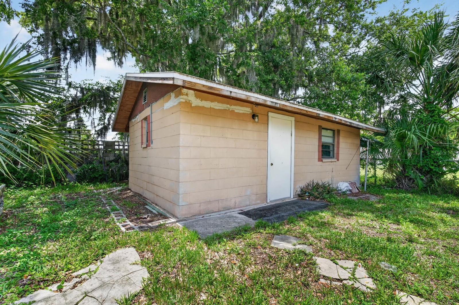 610 HOLMES AVE, DAYTONA BEACH, FL, 32114