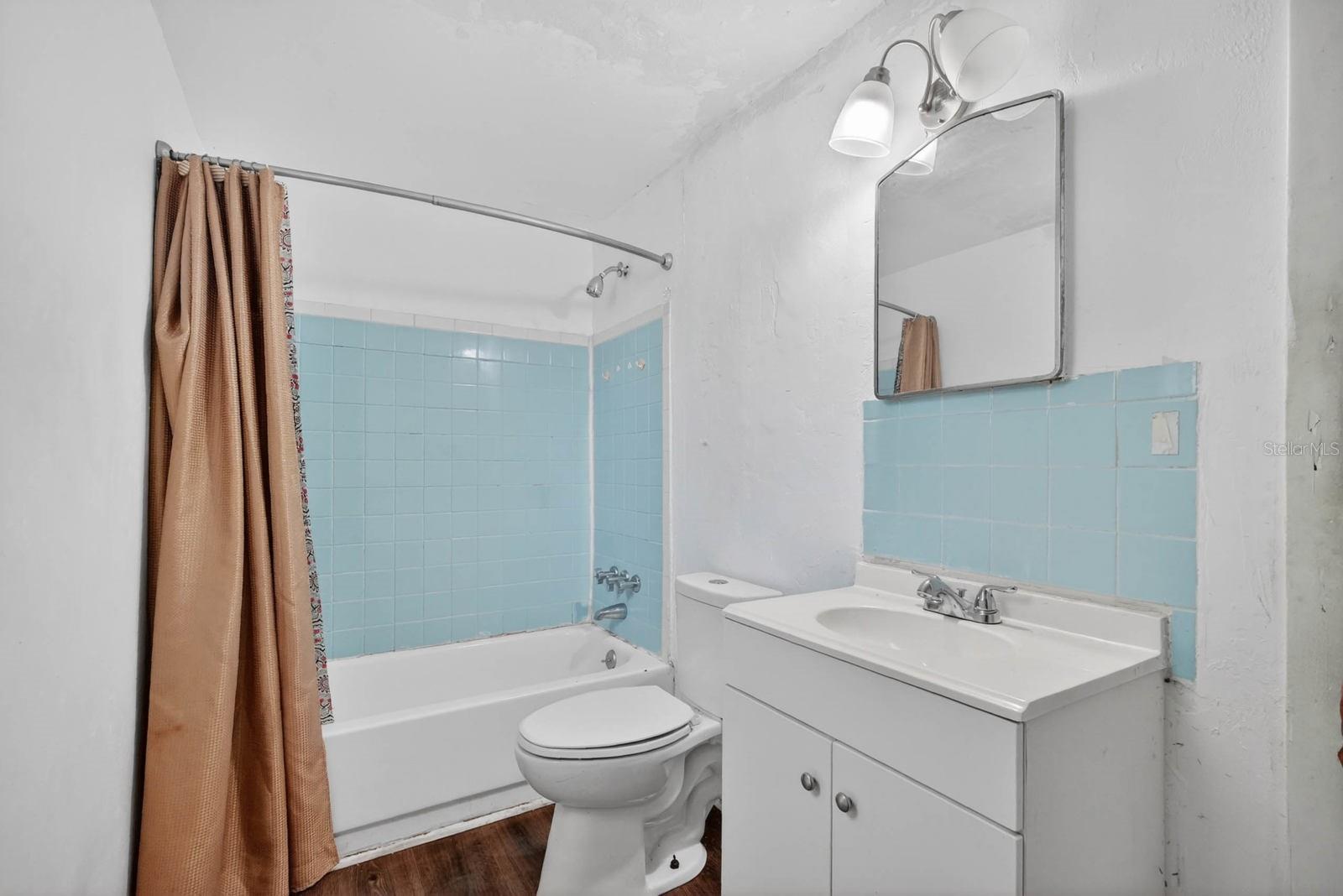 610 HOLMES AVE, DAYTONA BEACH, FL, 32114