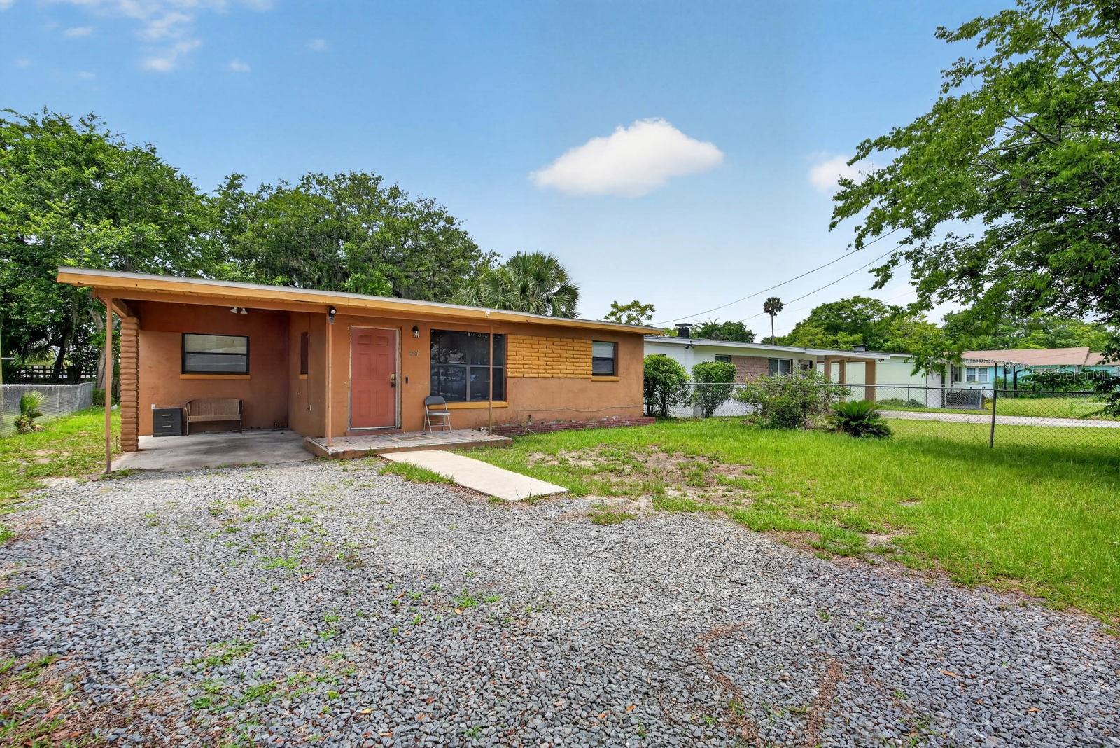 610 HOLMES AVE, DAYTONA BEACH, FL, 32114