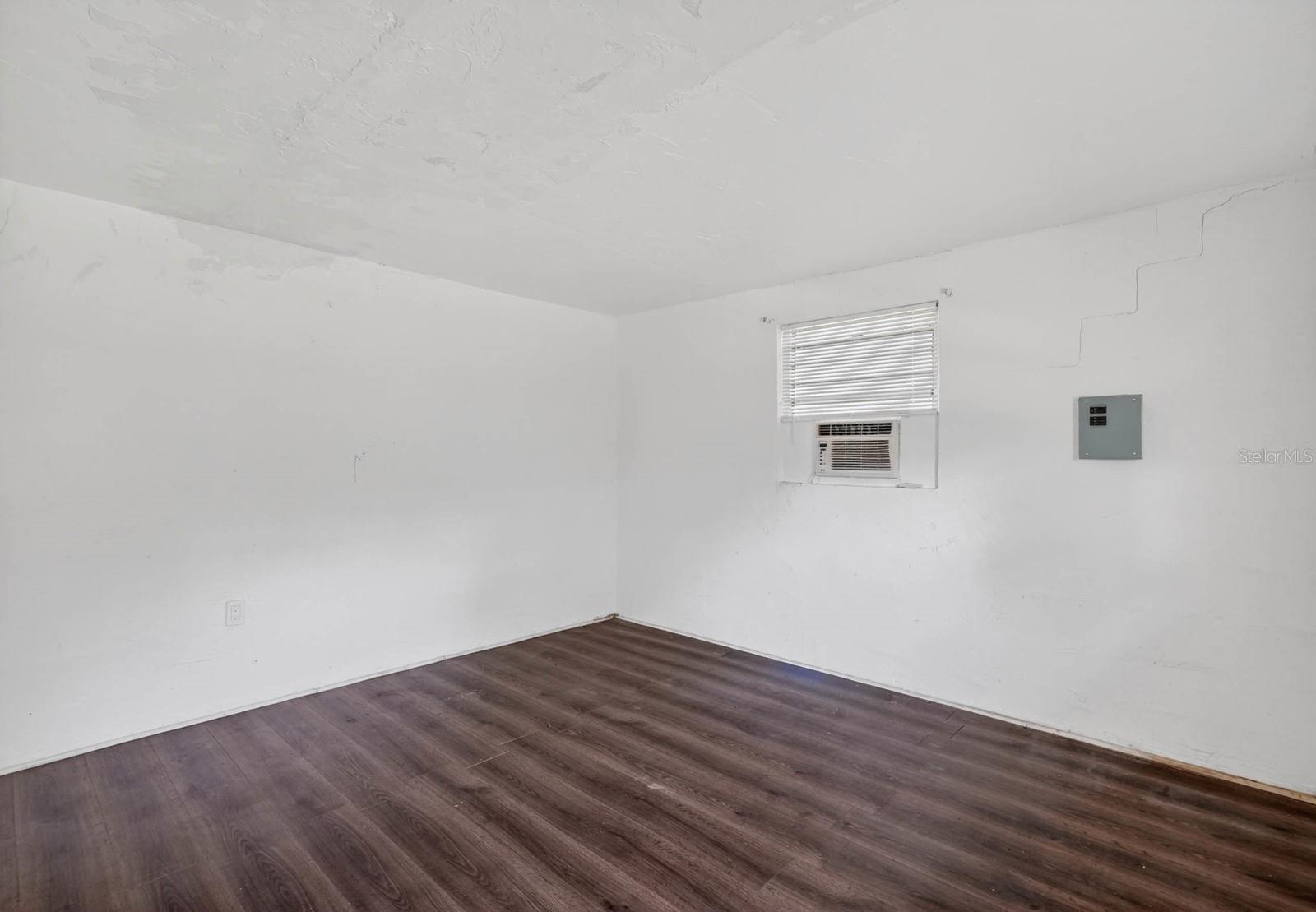 610 HOLMES AVE, DAYTONA BEACH, FL, 32114