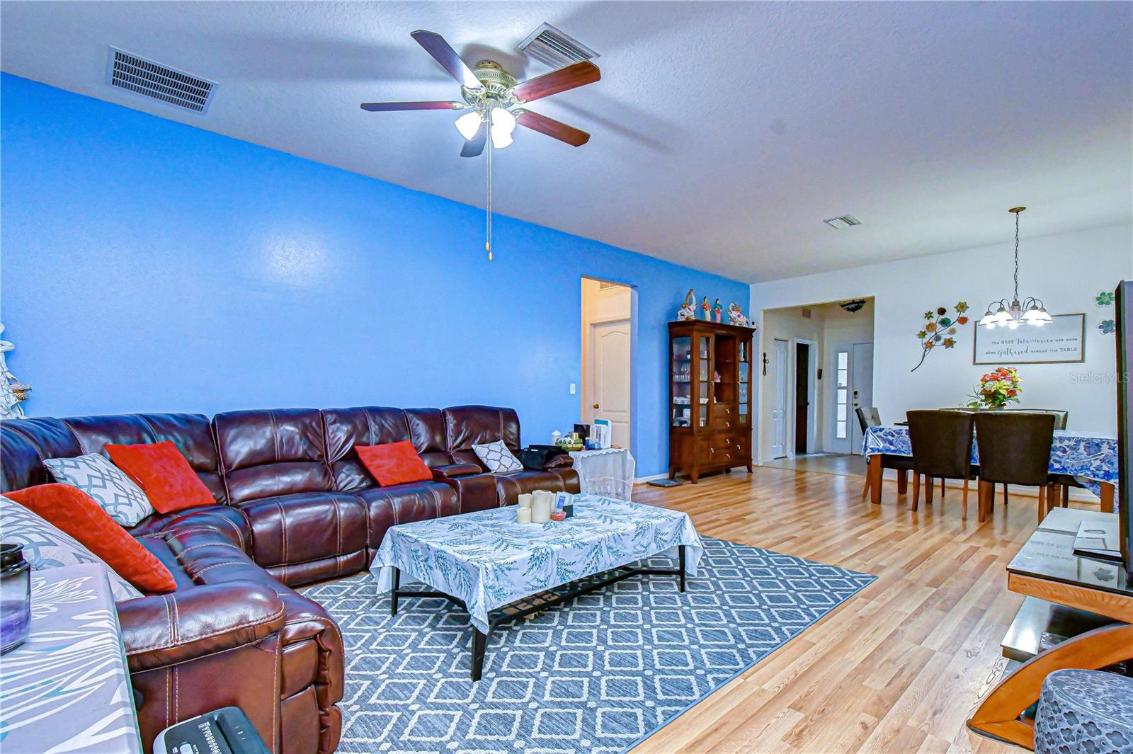 6252 TWIN BRIDGES DR, ZEPHYRHILLS, FL, 33541