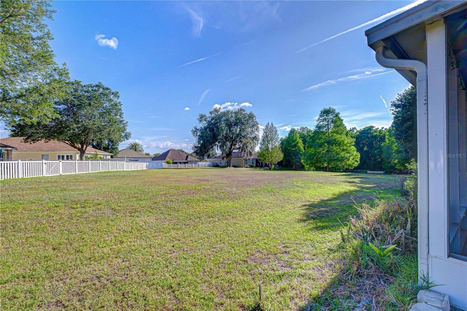 6252 TWIN BRIDGES DR, ZEPHYRHILLS, FL, 33541