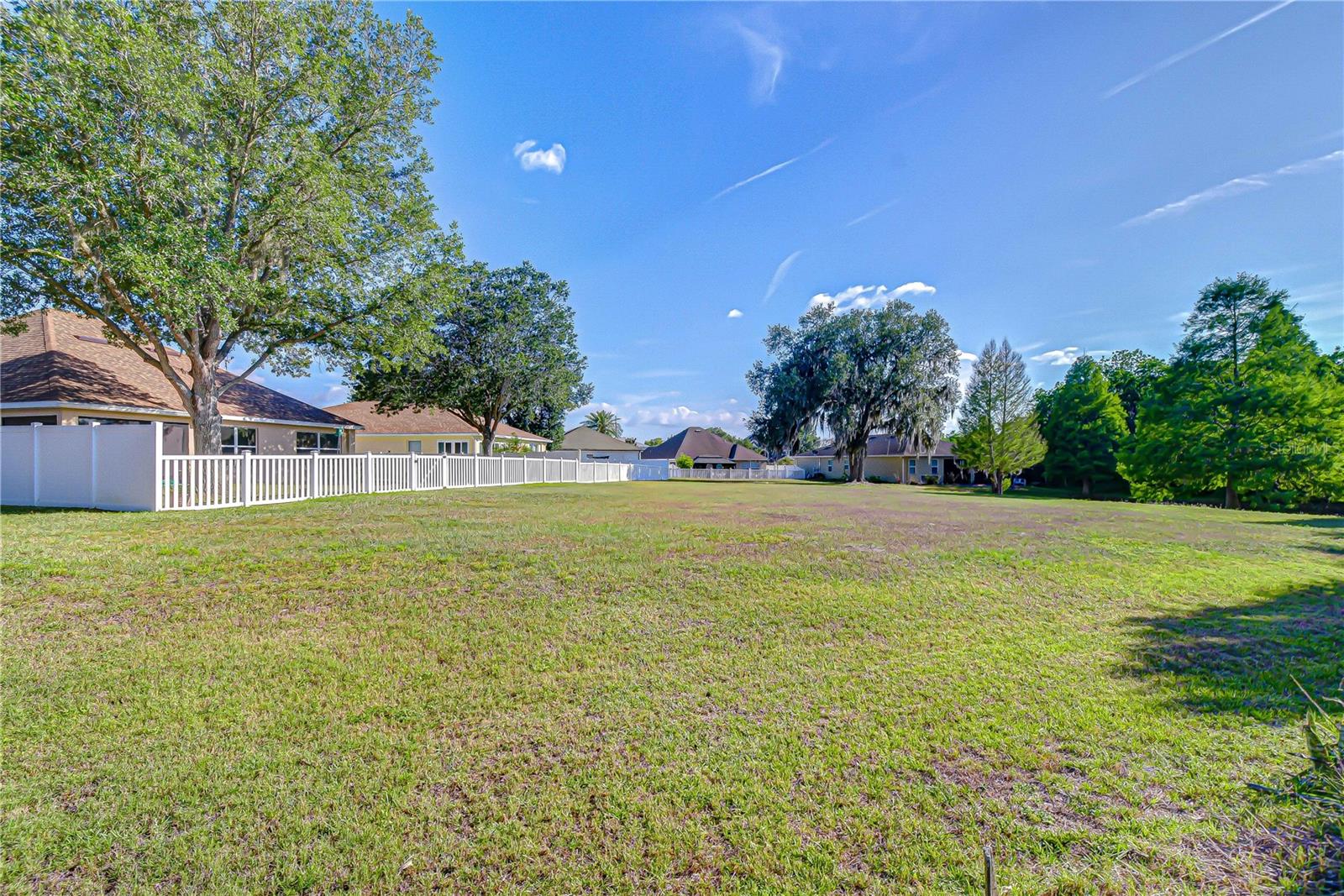 6252 TWIN BRIDGES DR, ZEPHYRHILLS, FL, 33541