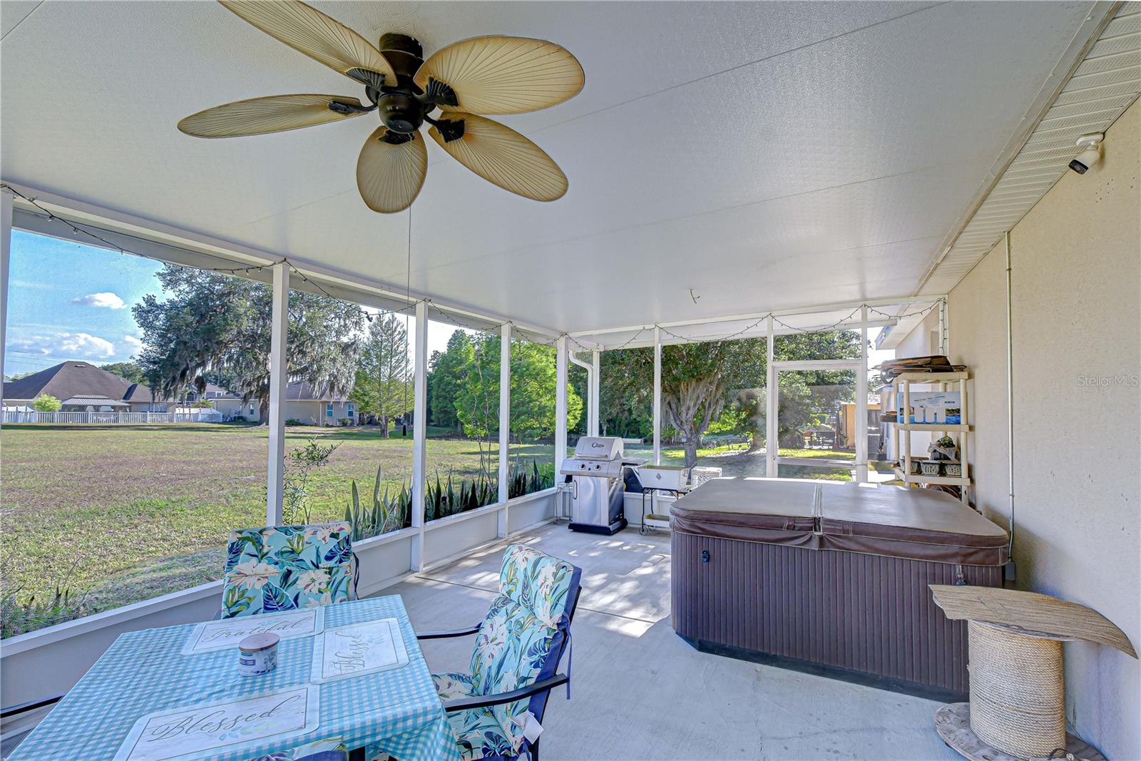 6252 TWIN BRIDGES DR, ZEPHYRHILLS, FL, 33541