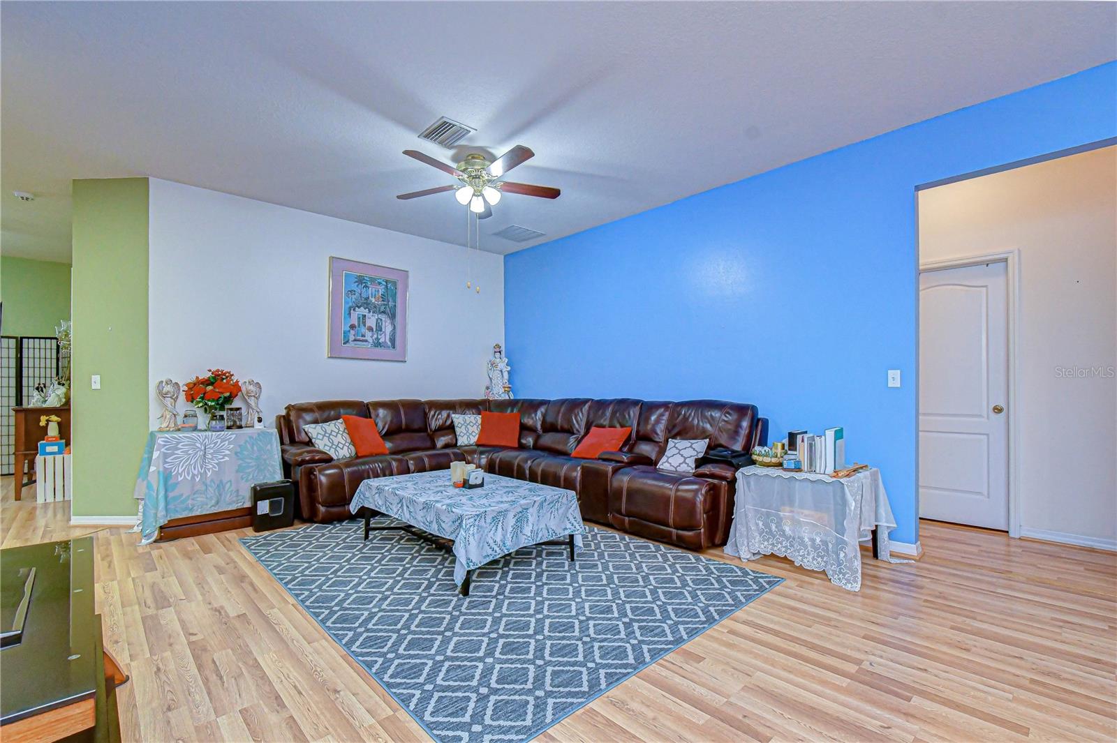 6252 TWIN BRIDGES DR, ZEPHYRHILLS, FL, 33541