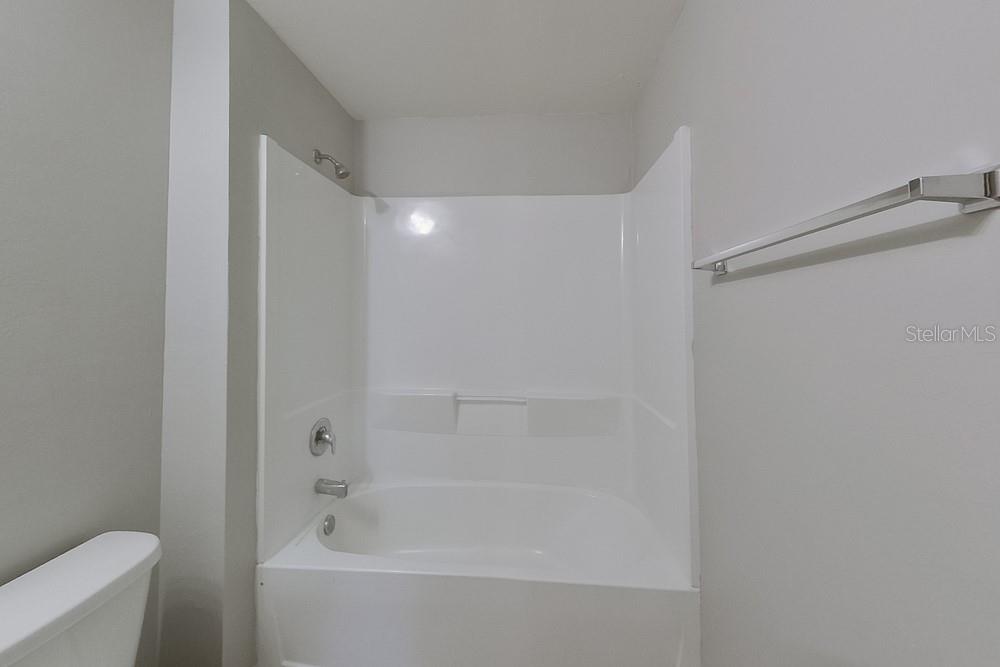 3024 NE 1ST AVE, CAPE CORAL, FL, 33909