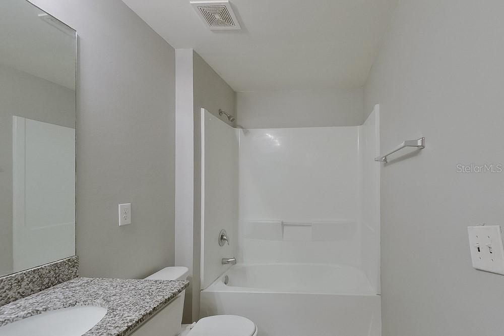 3024 NE 1ST AVE, CAPE CORAL, FL, 33909