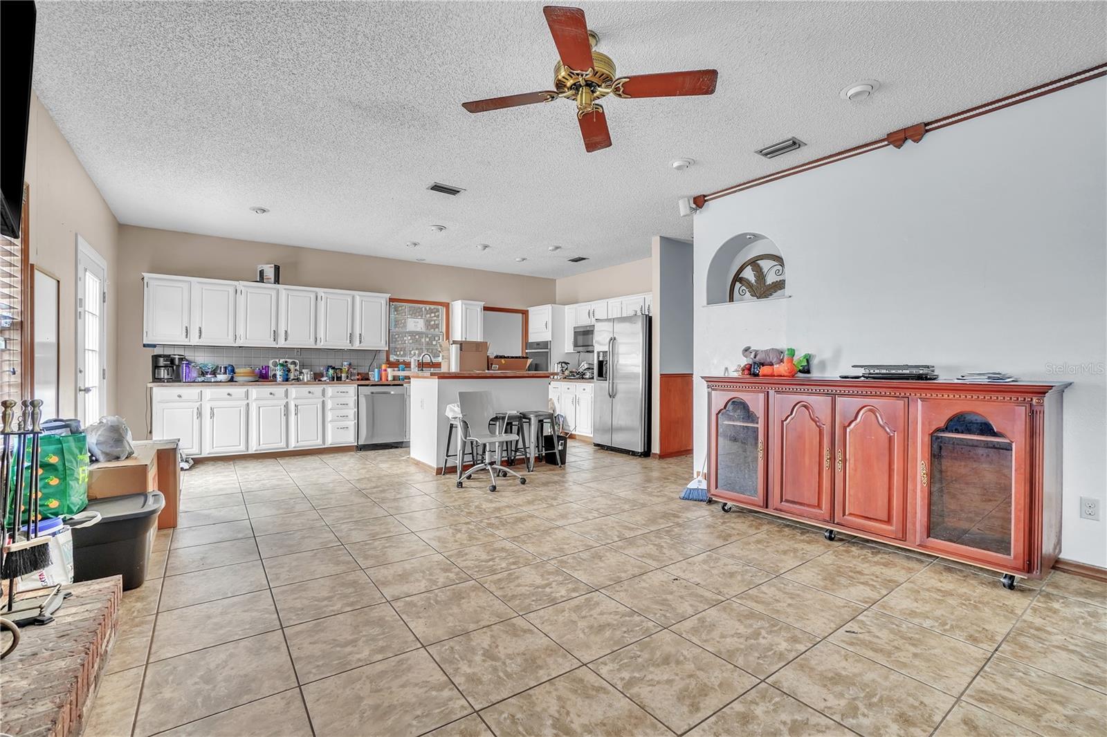 13 BASS LAKE DR, DEBARY, FL, 32713