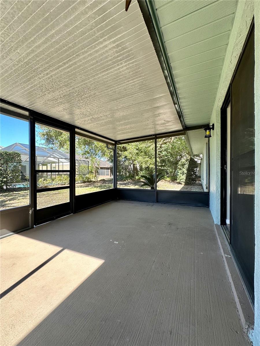 1831 TWISTING LN, WESLEY CHAPEL, FL, 33543