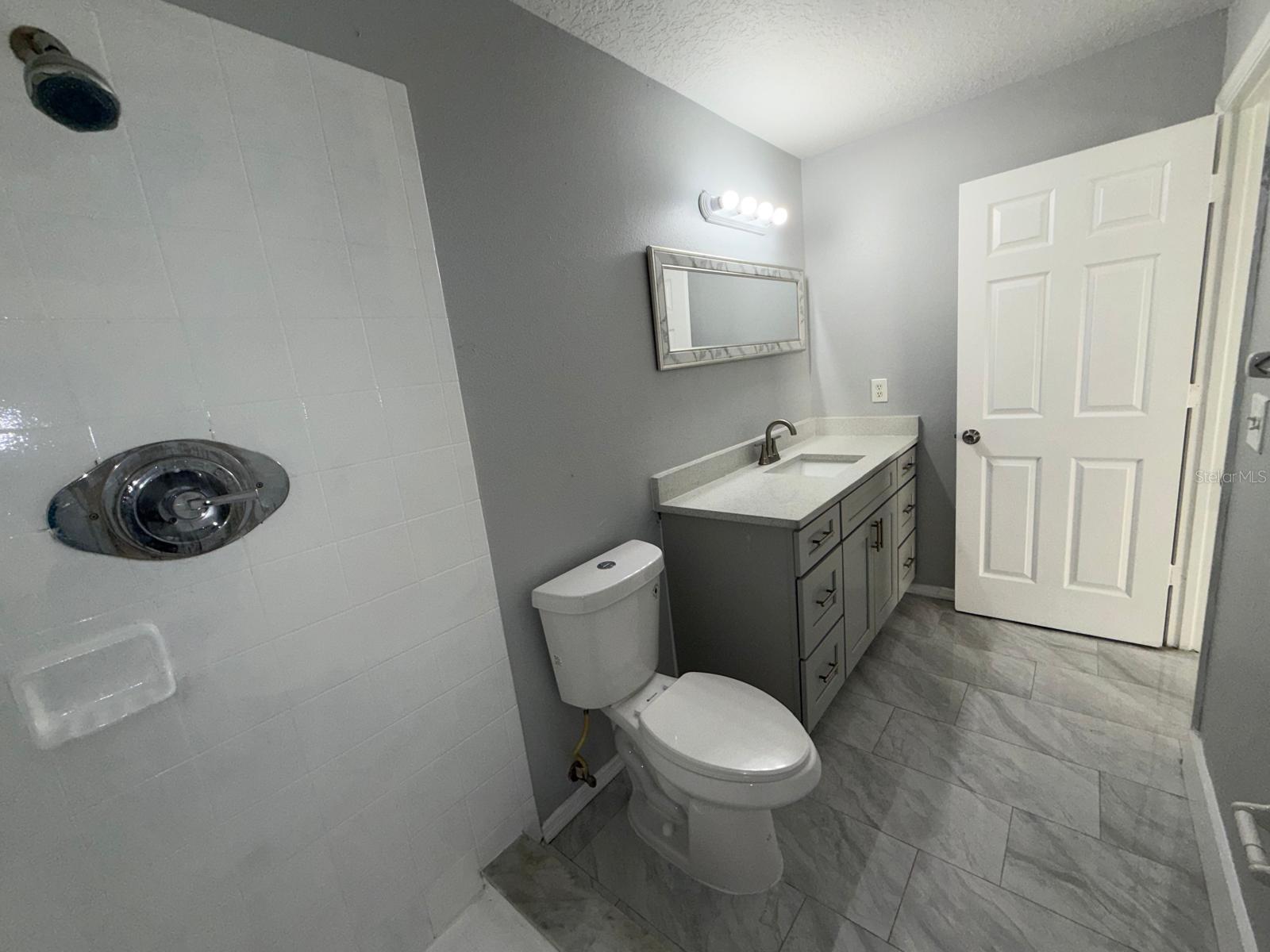 8539 N HYALEAH RD, TAMPA, FL, 33617