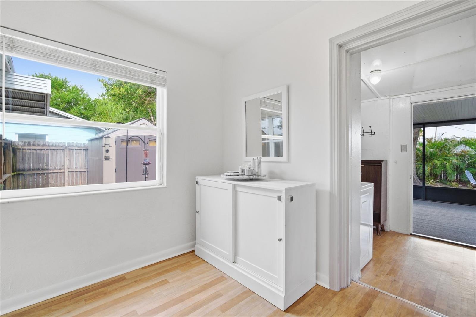 3521 W MCELROY AVE, TAMPA, FL, 33611