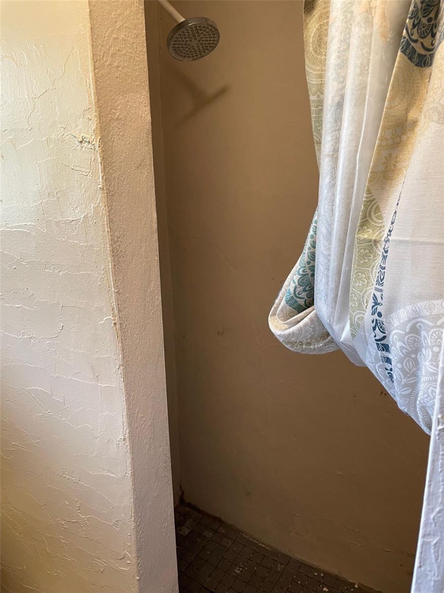 1648 27TH AVE N #2, ST PETERSBURG, FL, 33713