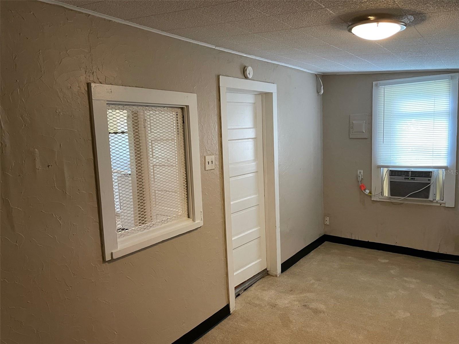 1648 27TH AVE N #2, ST PETERSBURG, FL, 33713