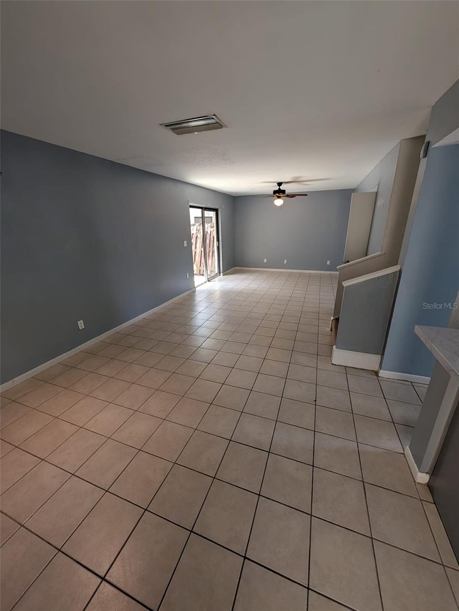 12310 TOUCHTON DR #42, TAMPA, FL, 33617