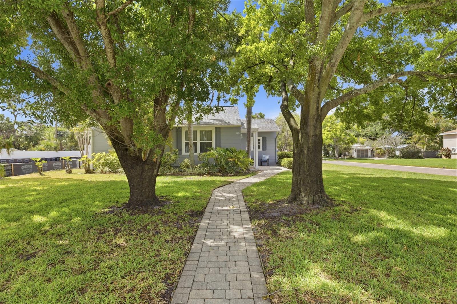 706 39TH AVE NE, ST PETERSBURG, FL, 33703