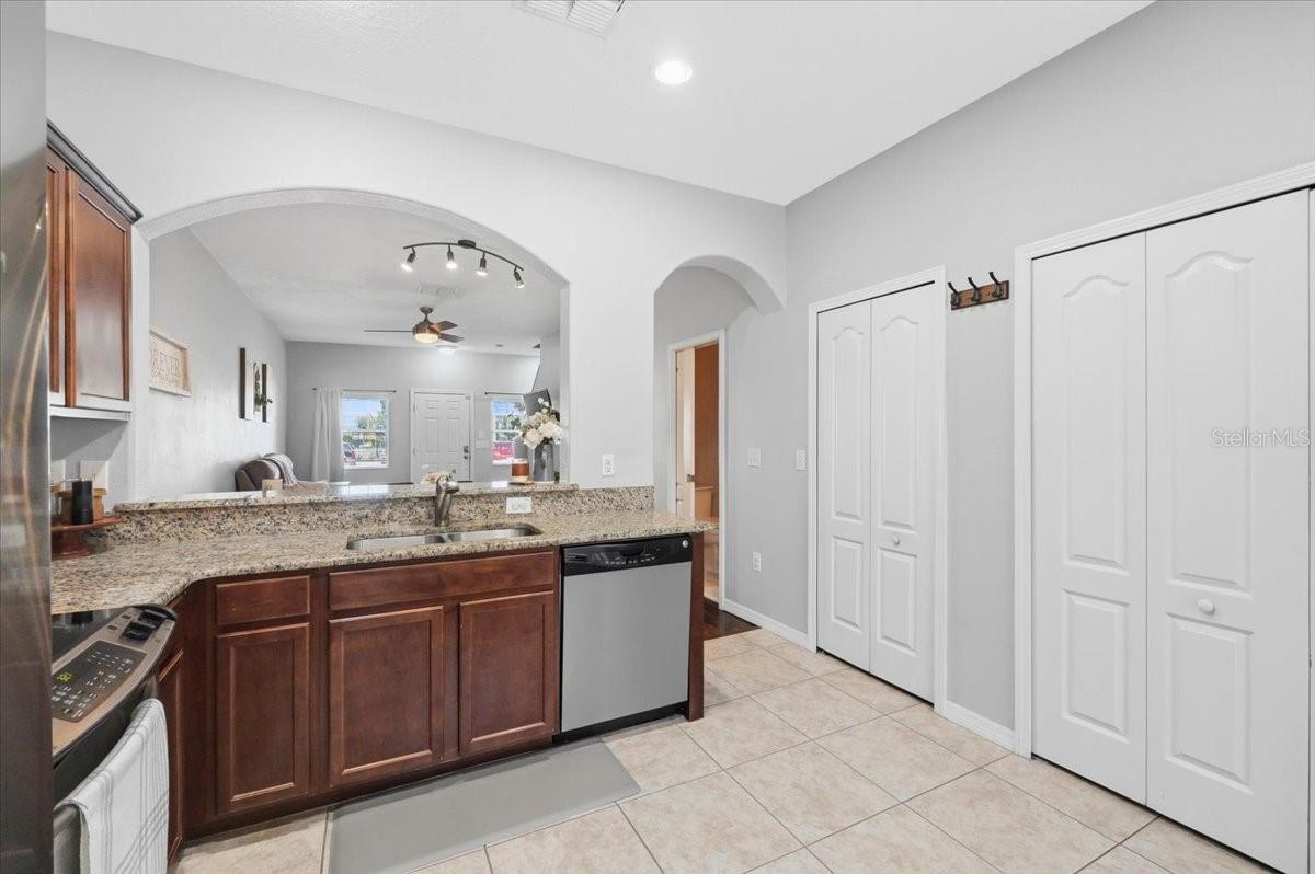4187 SHADE TREE LN, LAKELAND, FL, 33812