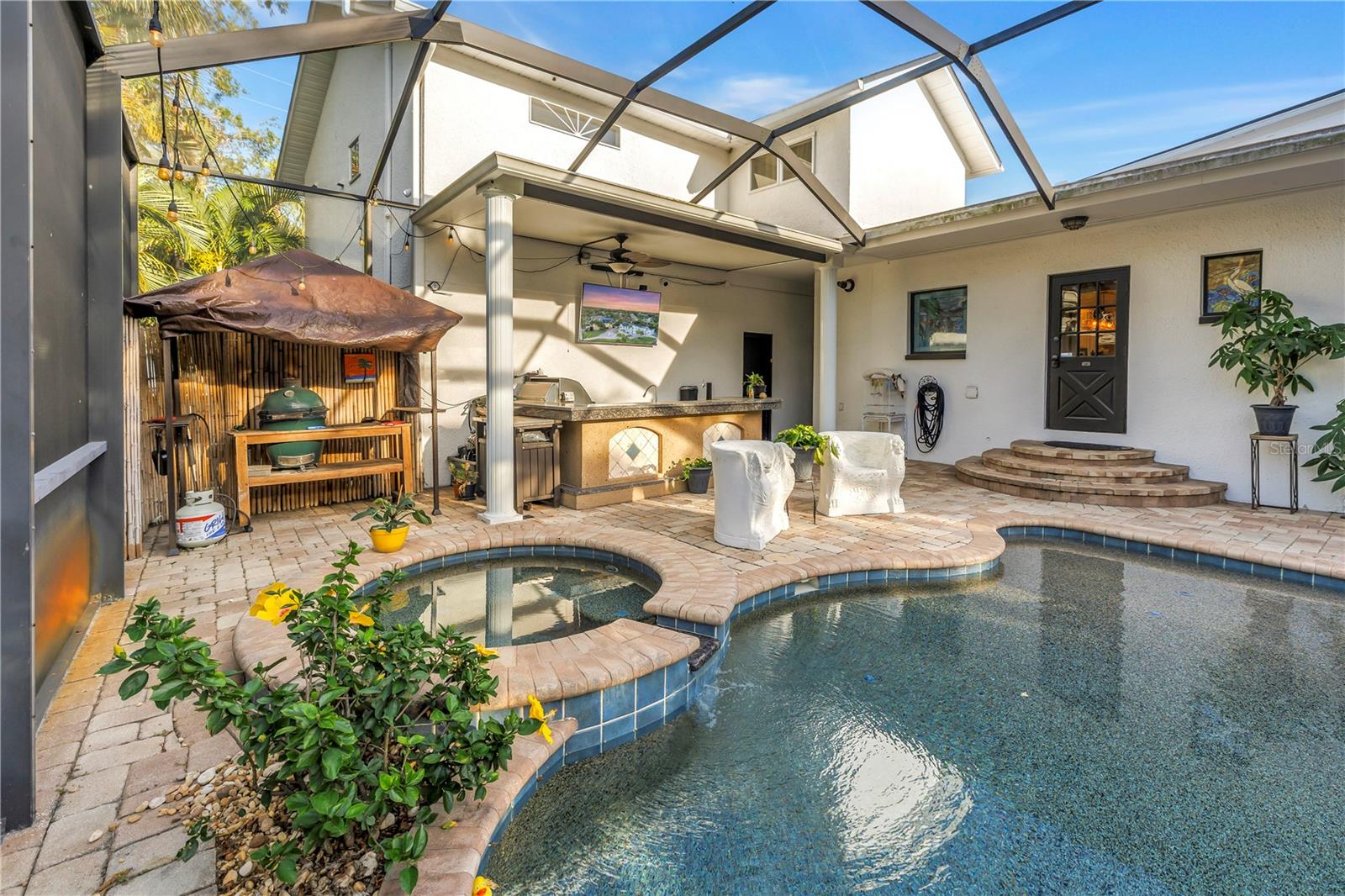 208 N SPRING BLVD, TARPON SPRINGS, FL, 34689