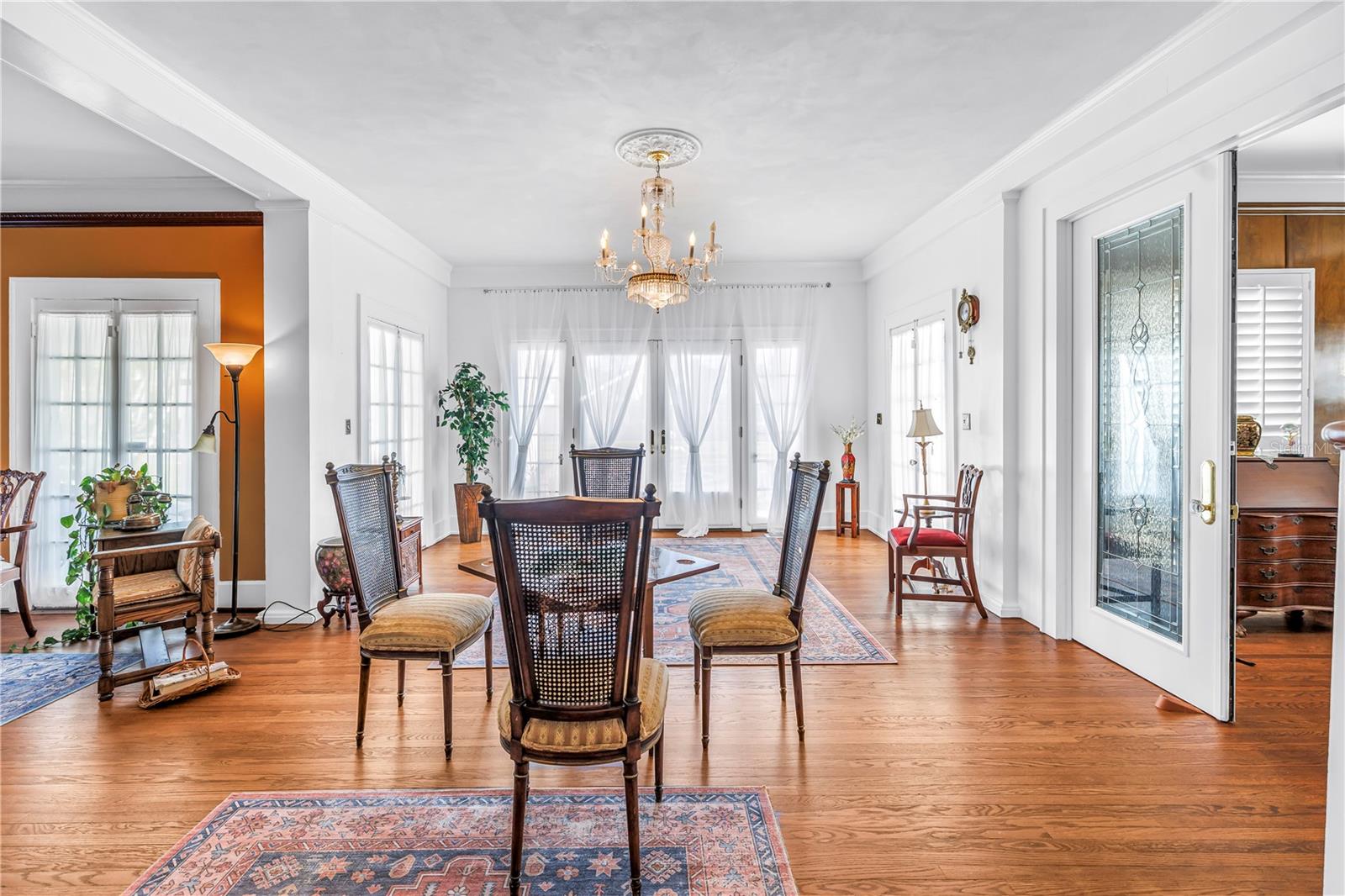 208 N SPRING BLVD, TARPON SPRINGS, FL, 34689