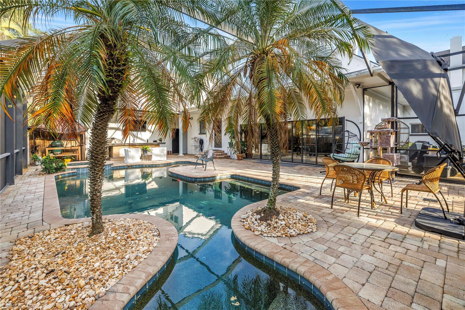 208 N SPRING BLVD, TARPON SPRINGS, FL, 34689