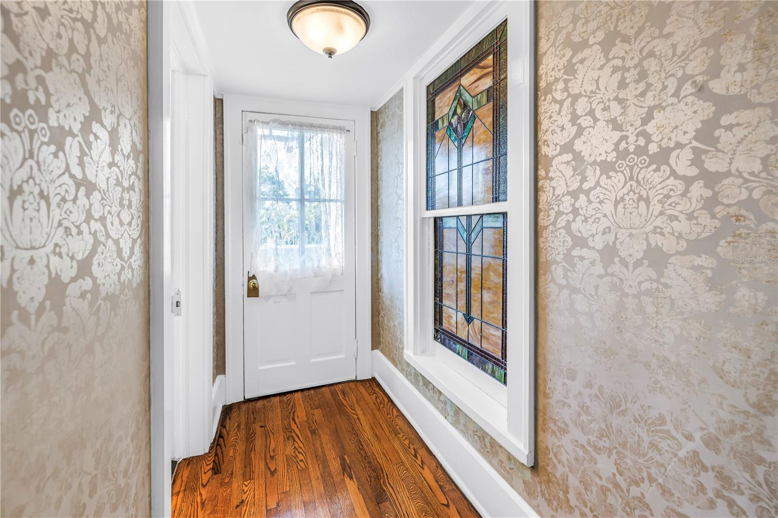 208 N SPRING BLVD, TARPON SPRINGS, FL, 34689