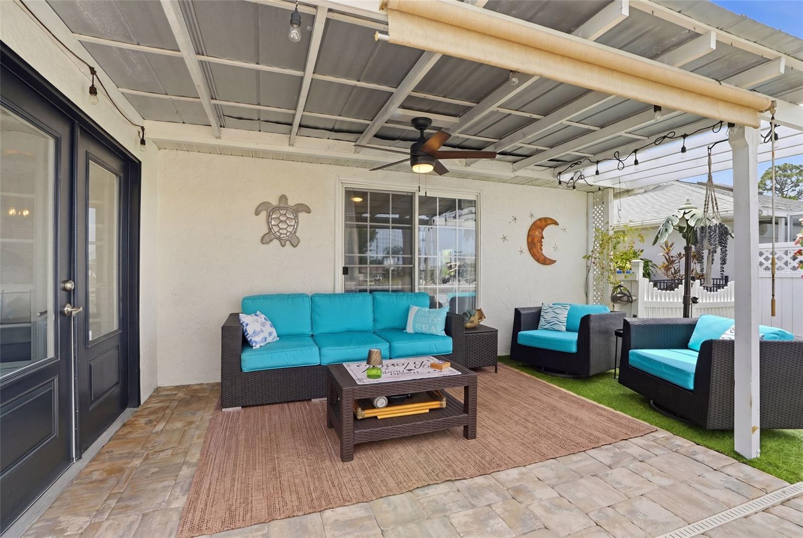 425 CORRIENTES CIR, PUNTA GORDA, FL, 33983