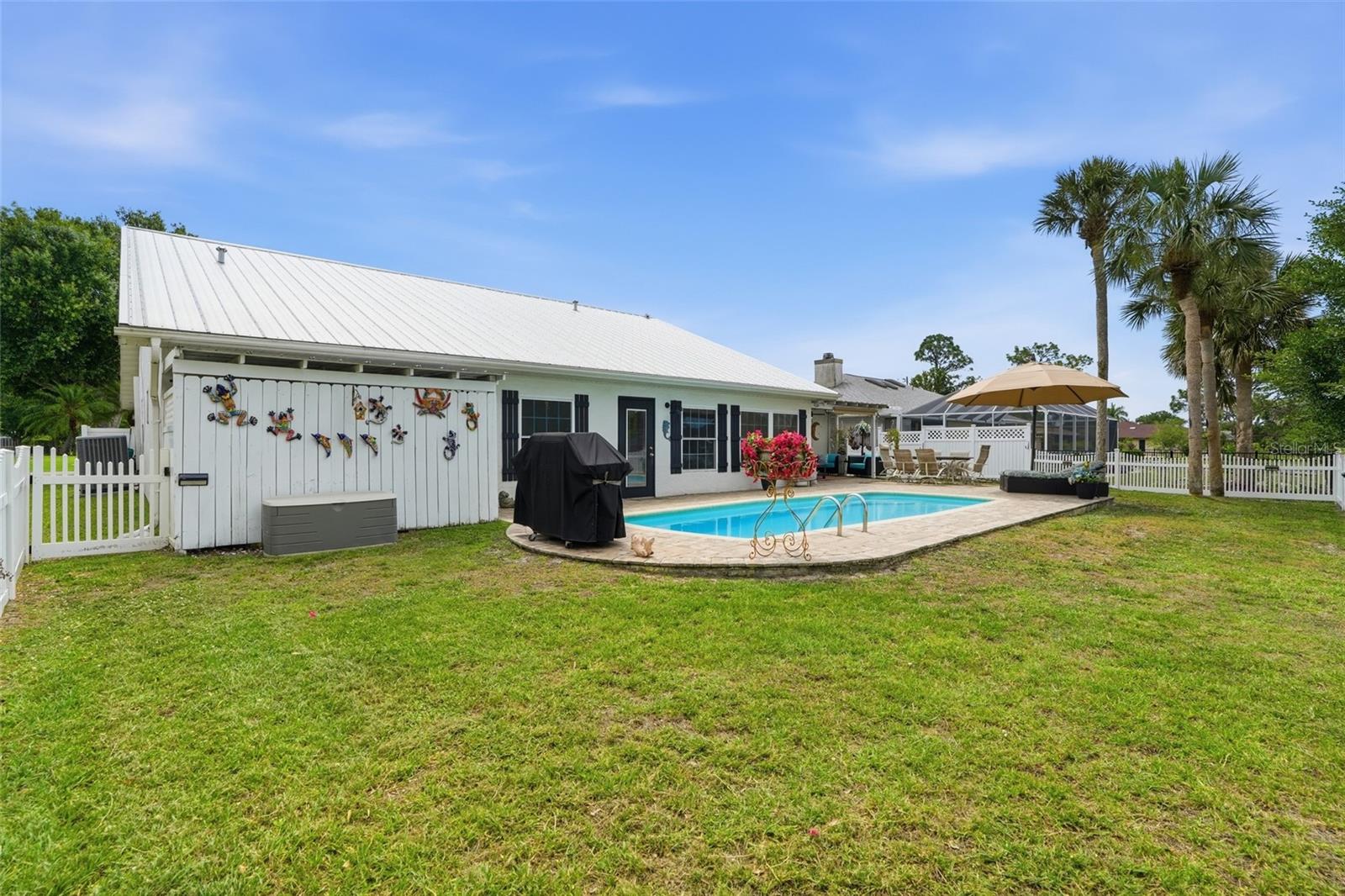 425 CORRIENTES CIR, PUNTA GORDA, FL, 33983