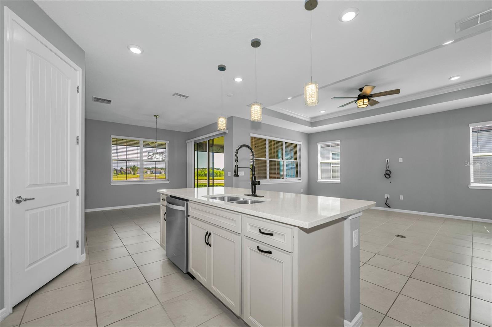 19865 SEA GLASS CIR, LAND O LAKES, FL, 34638