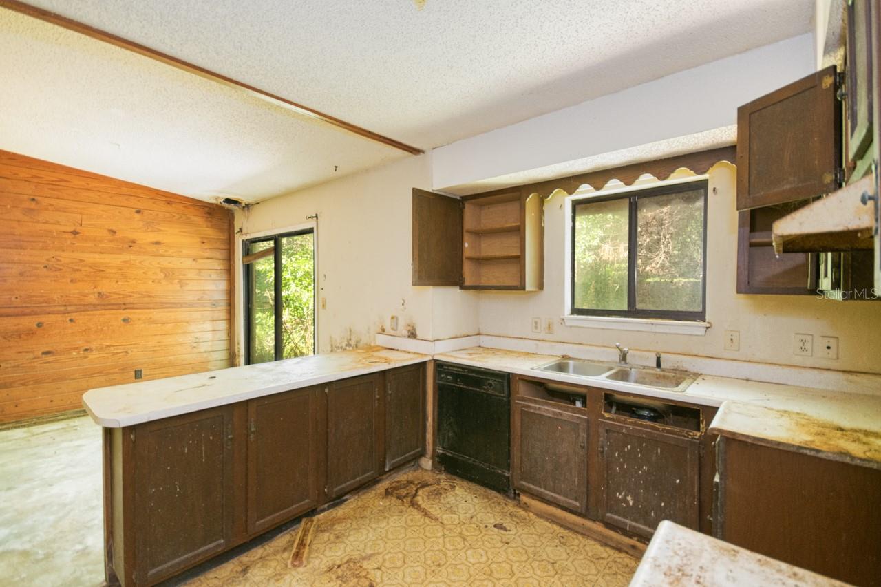 6728 APOLLO TRL, TALLAHASSEE, FL, 32309
