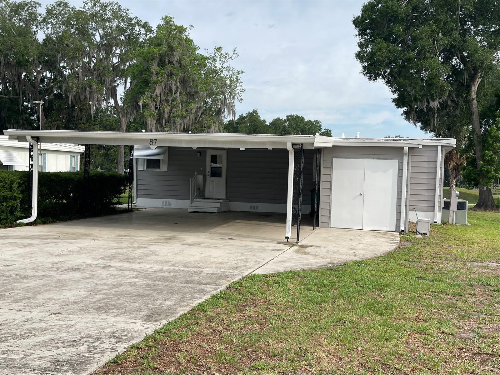 87 N BOBWHITE ROAD, WILDWOOD, FL, 34785