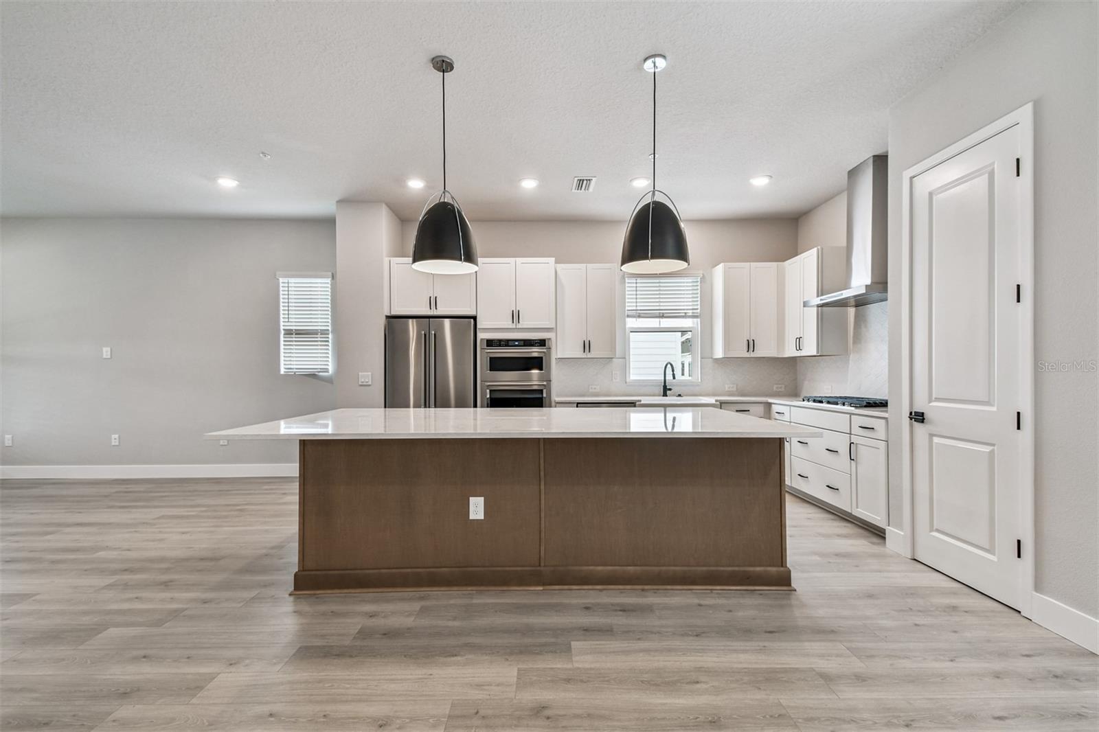 7212 SUTTON LN, SARASOTA, FL, 34240