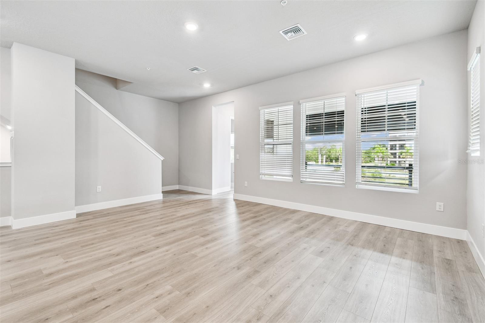 7212 SUTTON LN, SARASOTA, FL, 34240