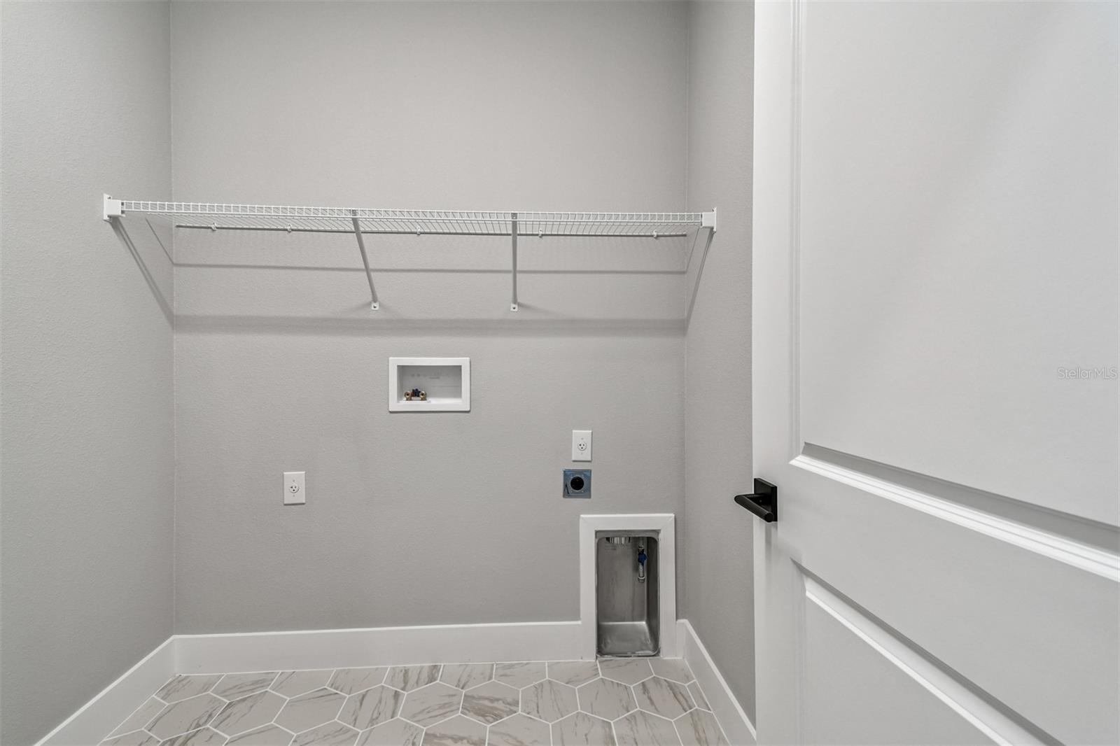 7212 SUTTON LN, SARASOTA, FL, 34240