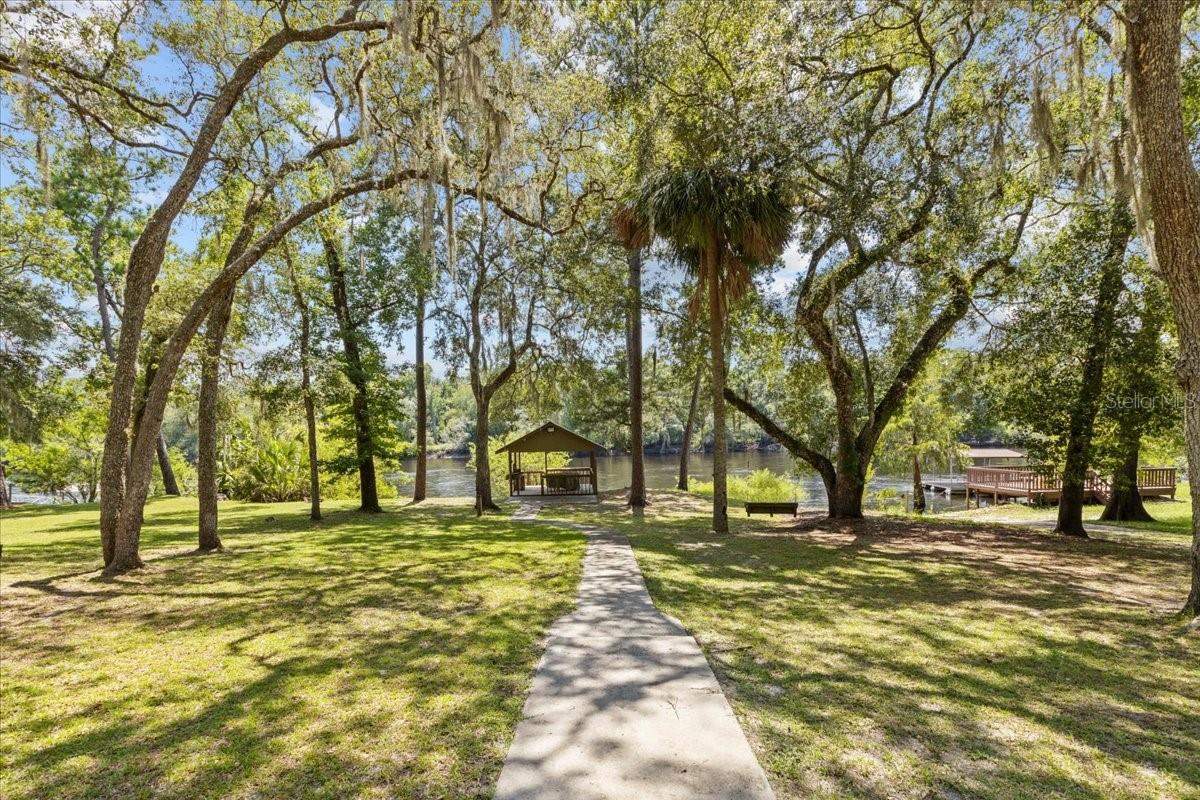 9859 NW 38TH TER, BRANFORD, FL, 32008