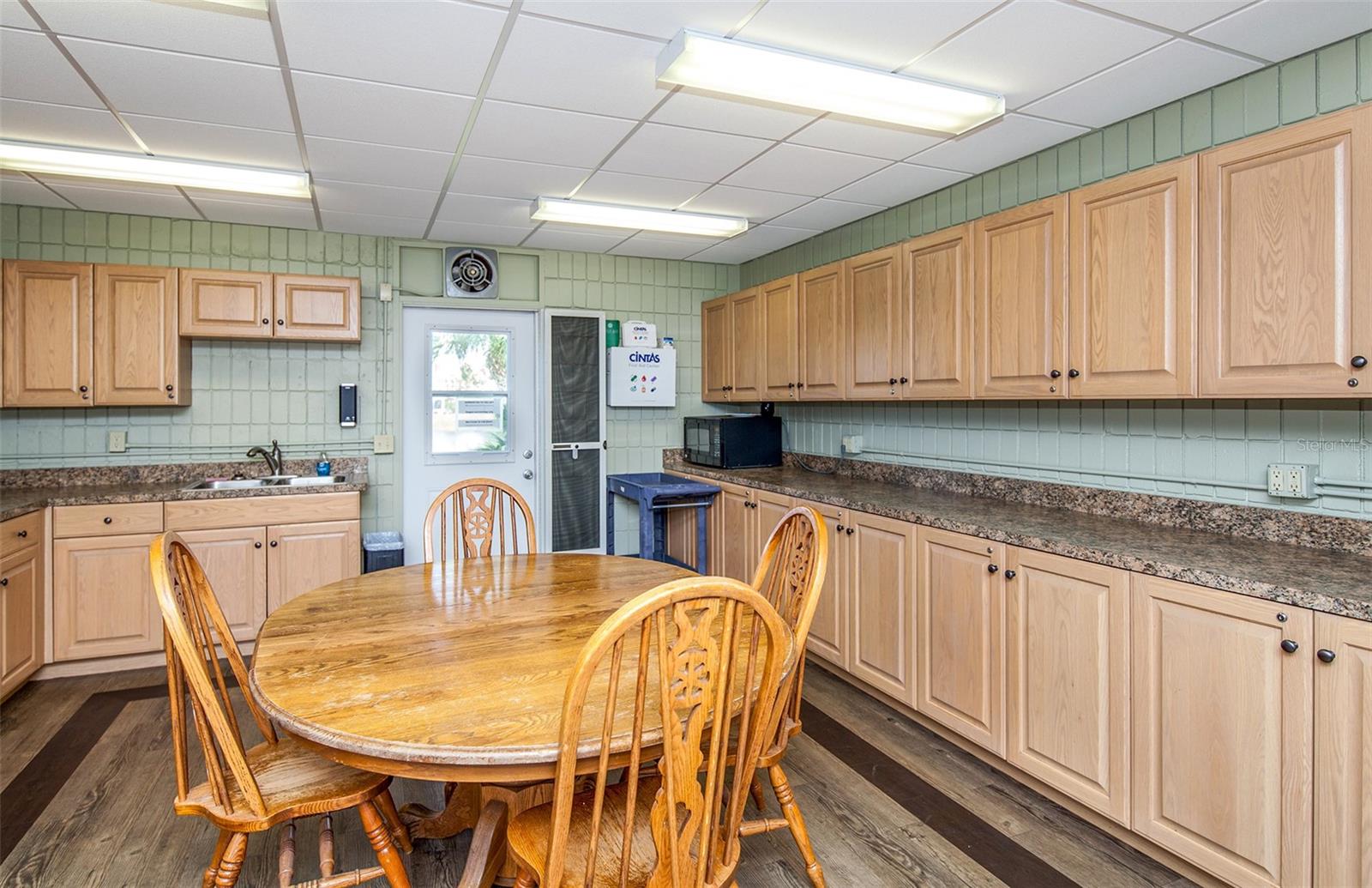 878 JOLANDA CIR, VENICE, FL, 34285