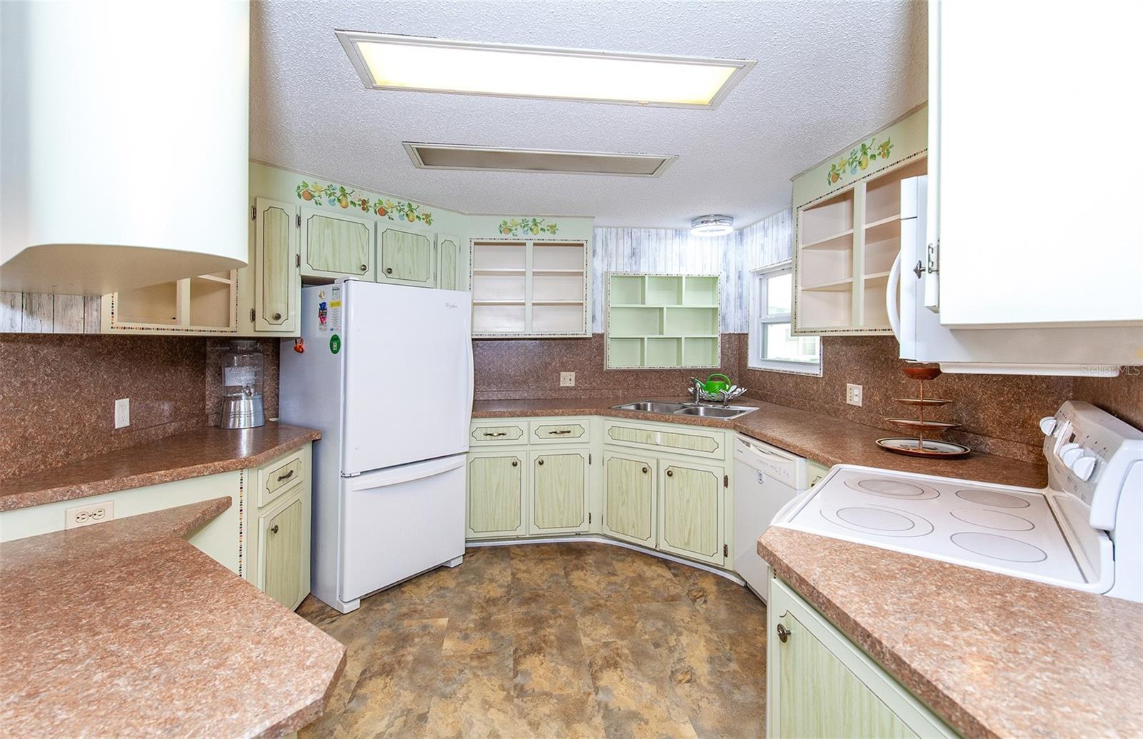 878 JOLANDA CIR, VENICE, FL, 34285
