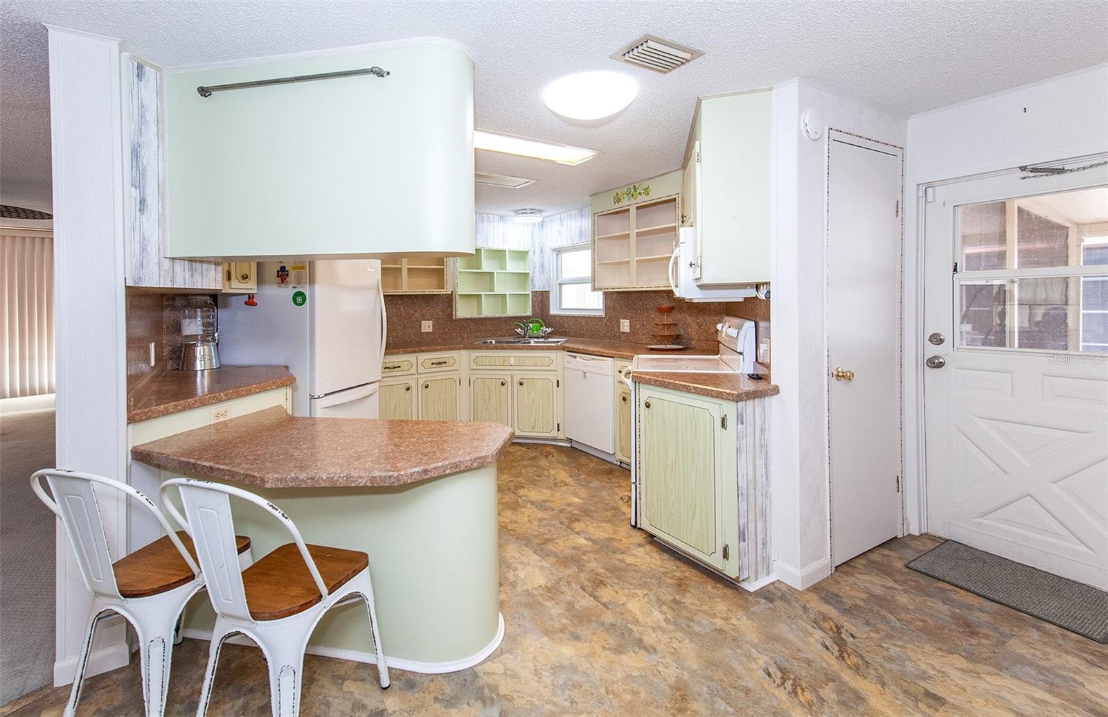 878 JOLANDA CIR, VENICE, FL, 34285