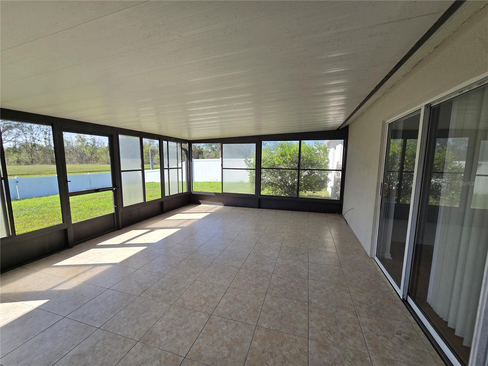 1003 SUMMER BREEZE DR, BRANDON, FL, 33511