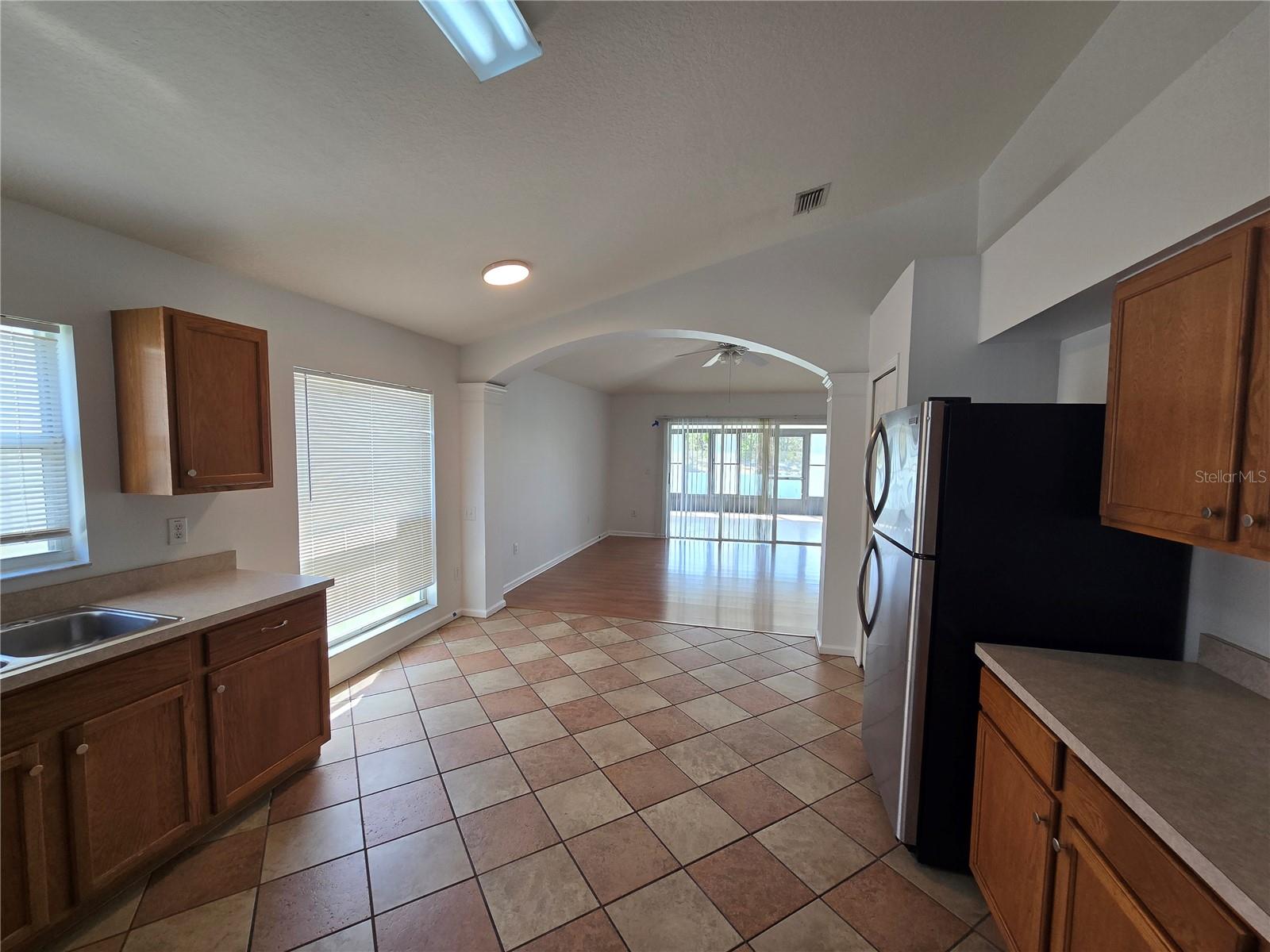 1003 SUMMER BREEZE DR, BRANDON, FL, 33511