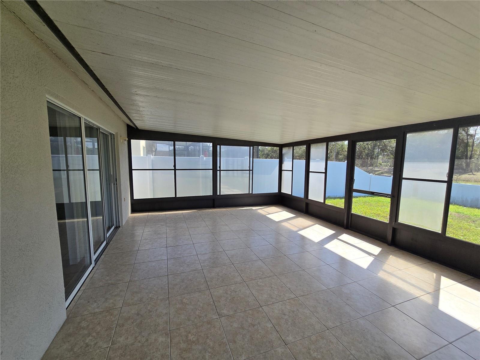 1003 SUMMER BREEZE DR, BRANDON, FL, 33511