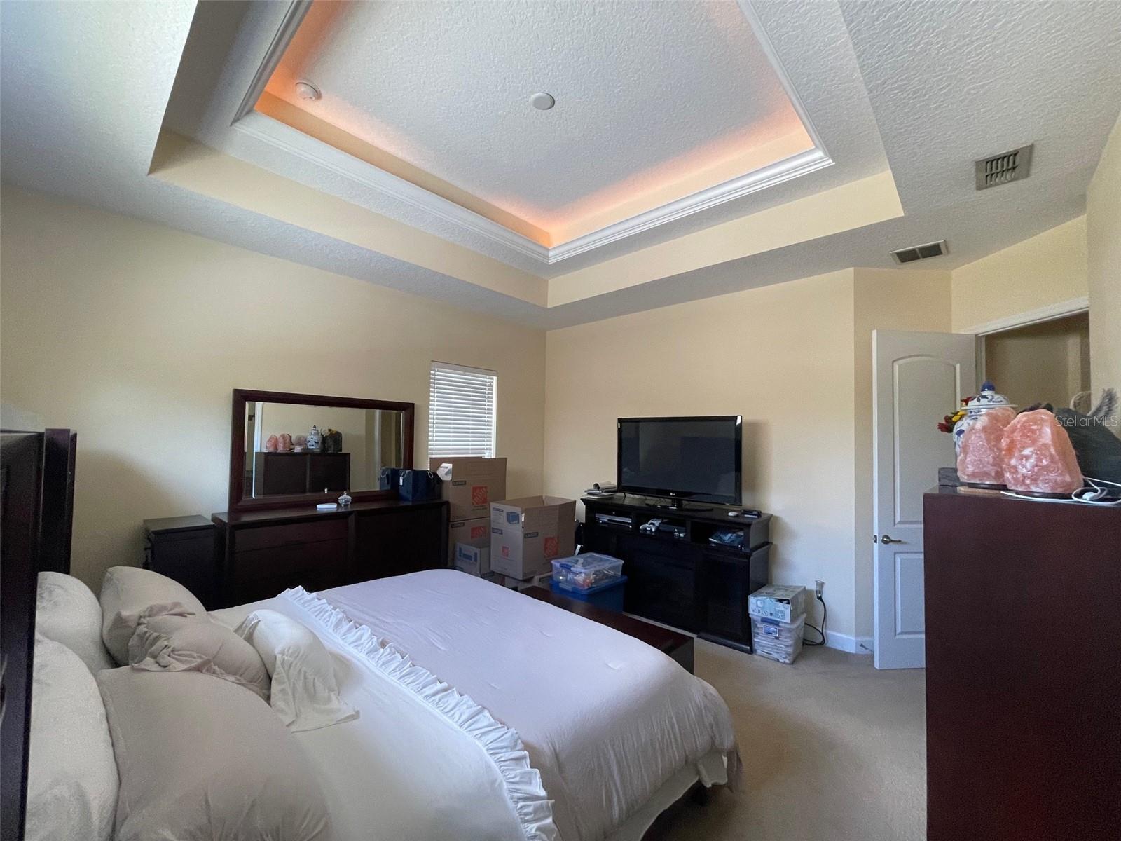 2 PONCE DELEON DR, PALM COAST, FL, 32164