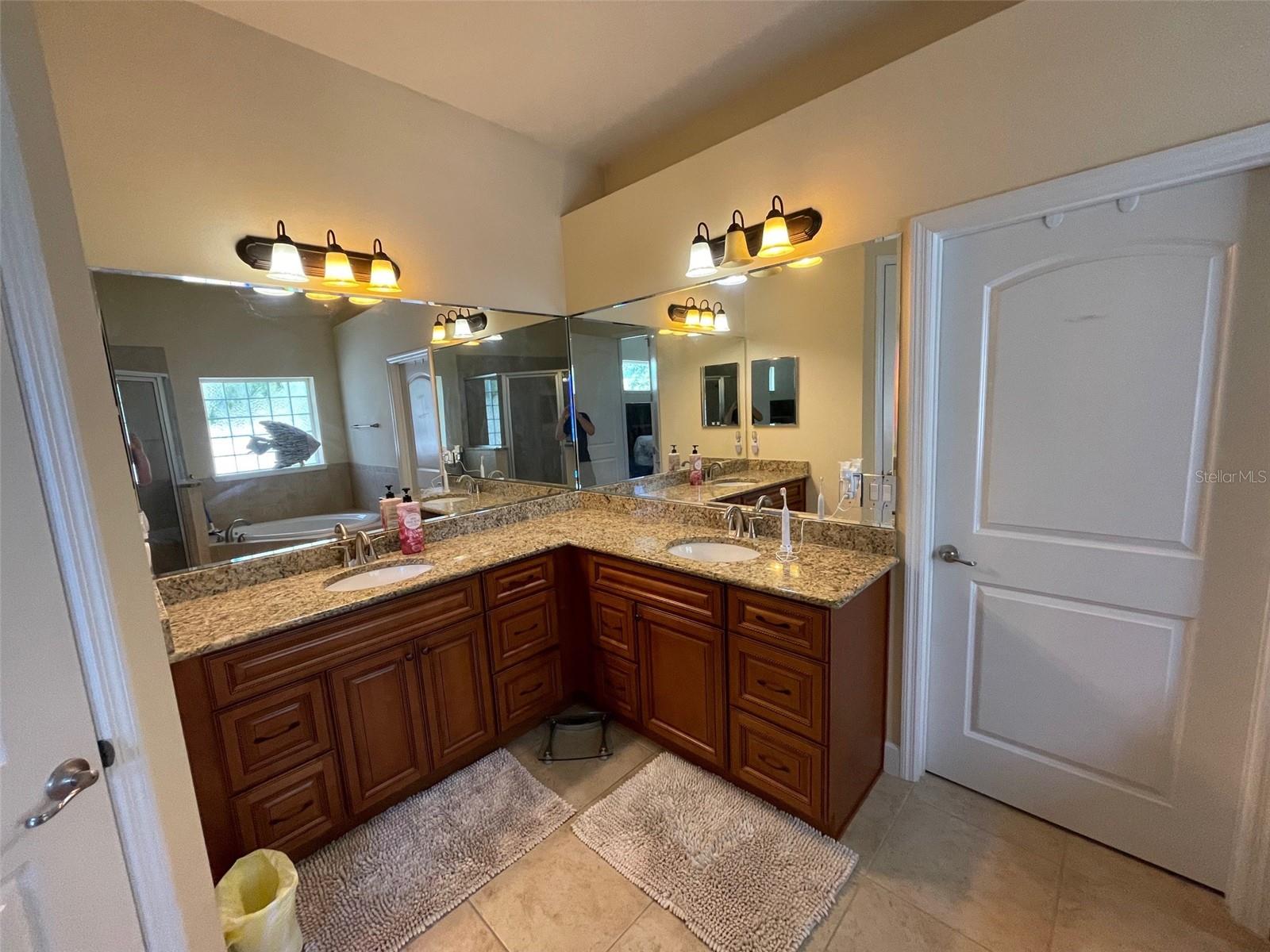 2 PONCE DELEON DR, PALM COAST, FL, 32164