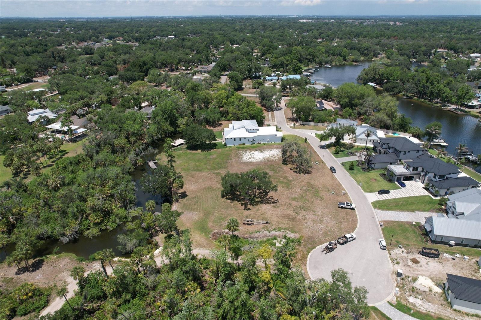 8325 ALAFIA POINTE DR, RIVERVIEW, FL, 33578