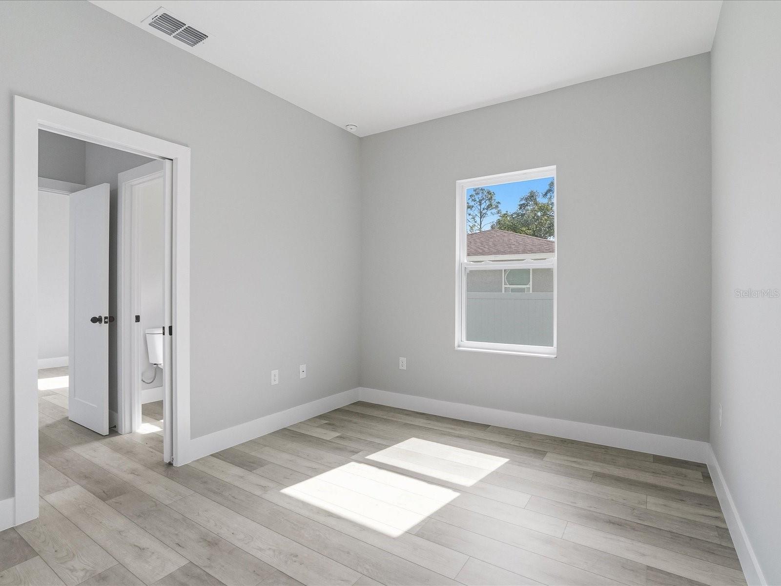 23173 GLEN AVE, PUNTA GORDA, FL, 33980