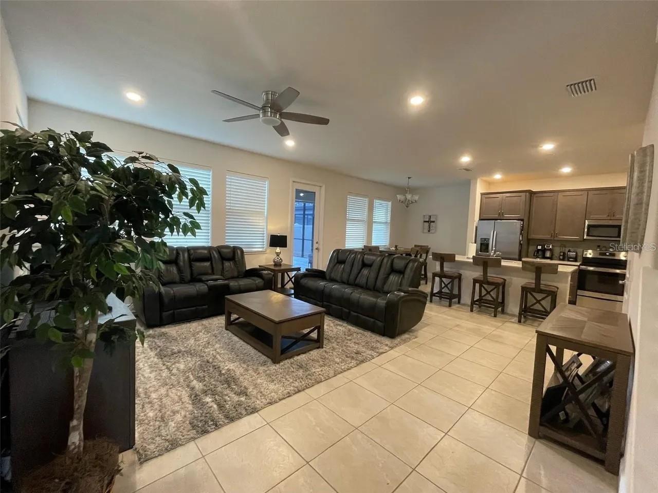 1438 N RIVER CIR, TARPON SPRINGS, FL, 34689