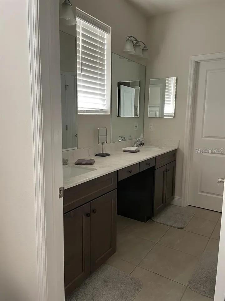 1438 N RIVER CIR, TARPON SPRINGS, FL, 34689